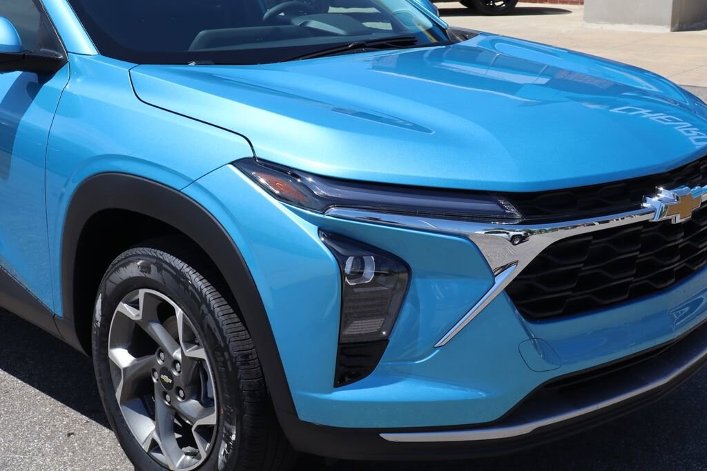 New 2026 Chevrolet Trax LT SUV
