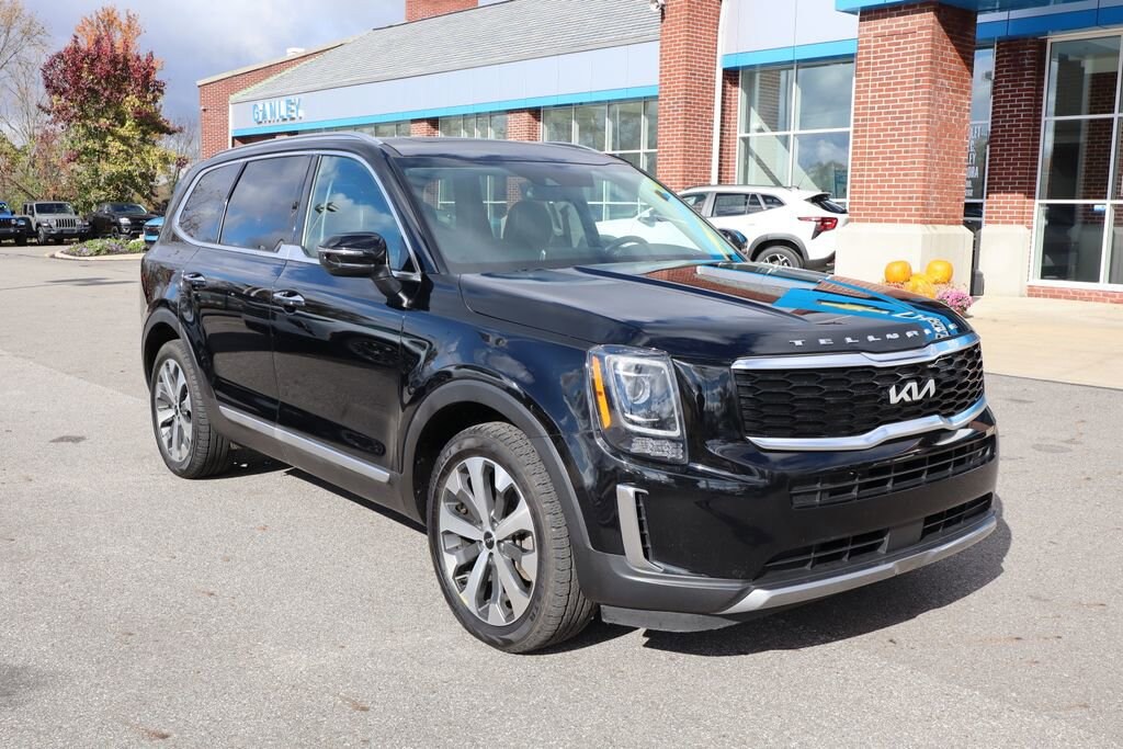 Used 2022 Kia Telluride S SUV