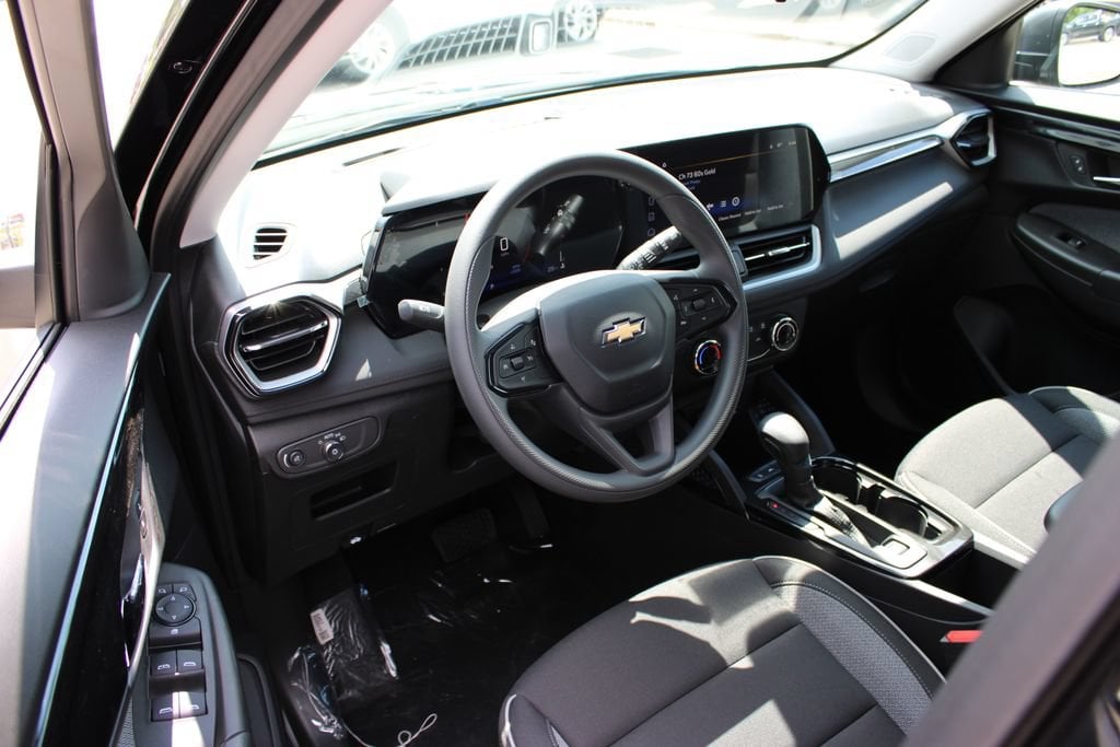 2026 Chevrolet Trailblazer LS - Photo 13