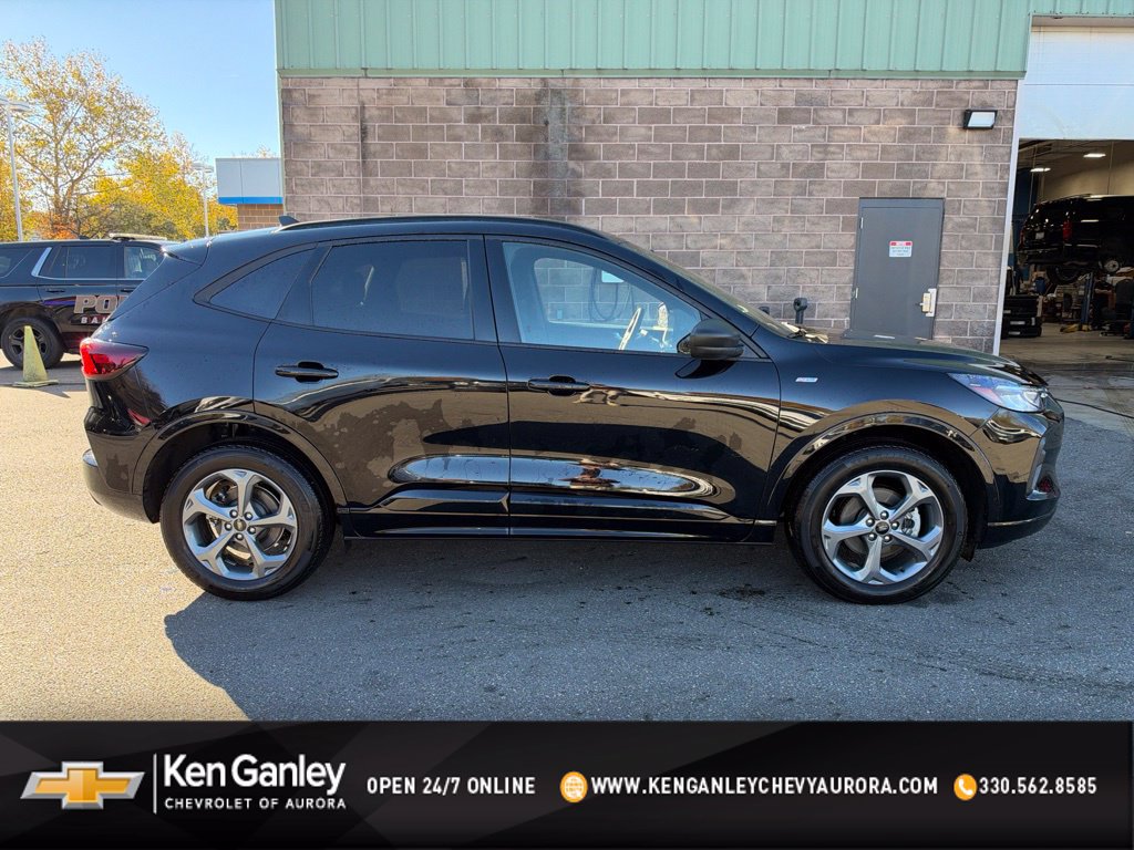  Ford Escape