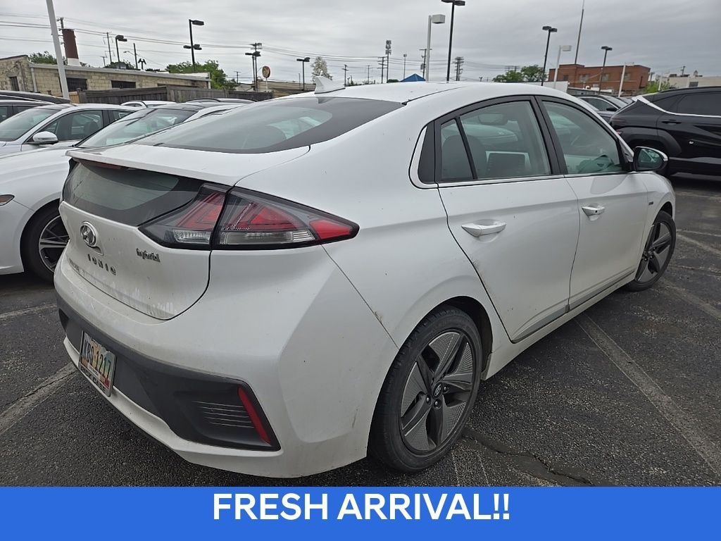 Used 2020 Hyundai IONIQ Hybrid SEL Hatchback