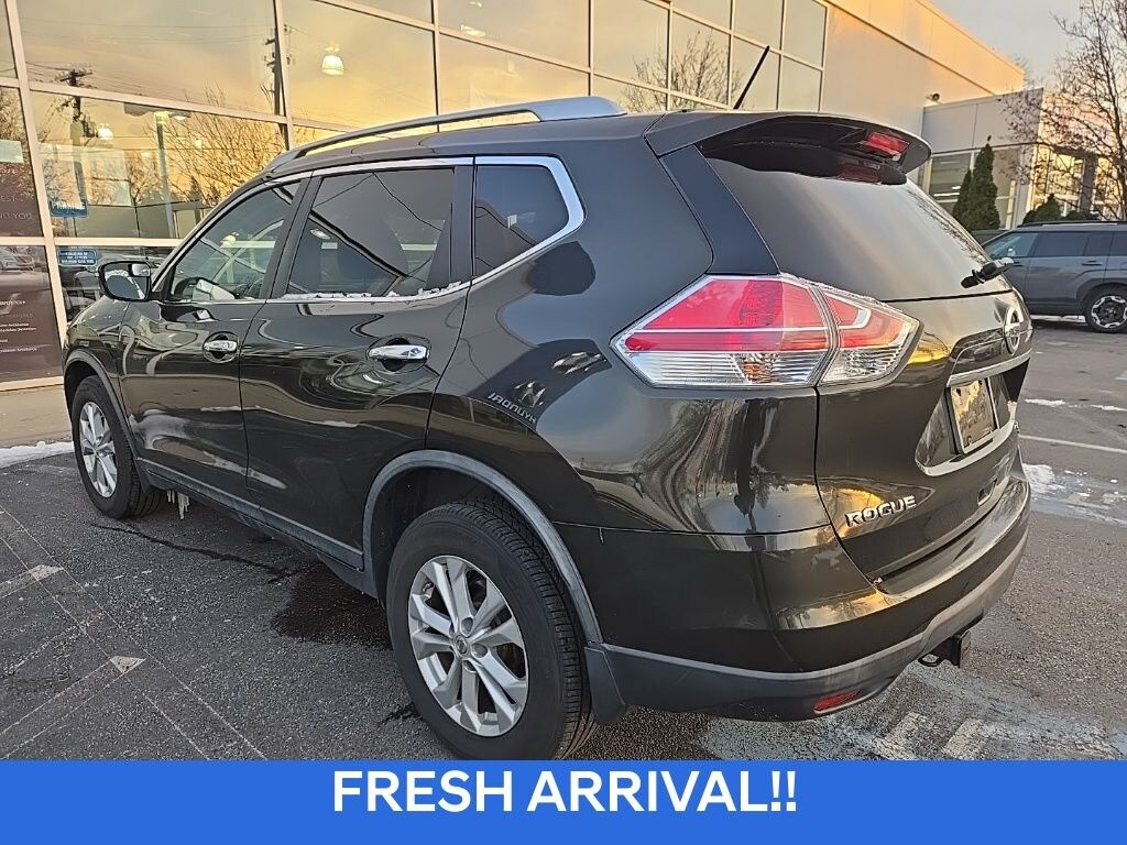 Used 2015 Nissan Rogue SV AWD SV