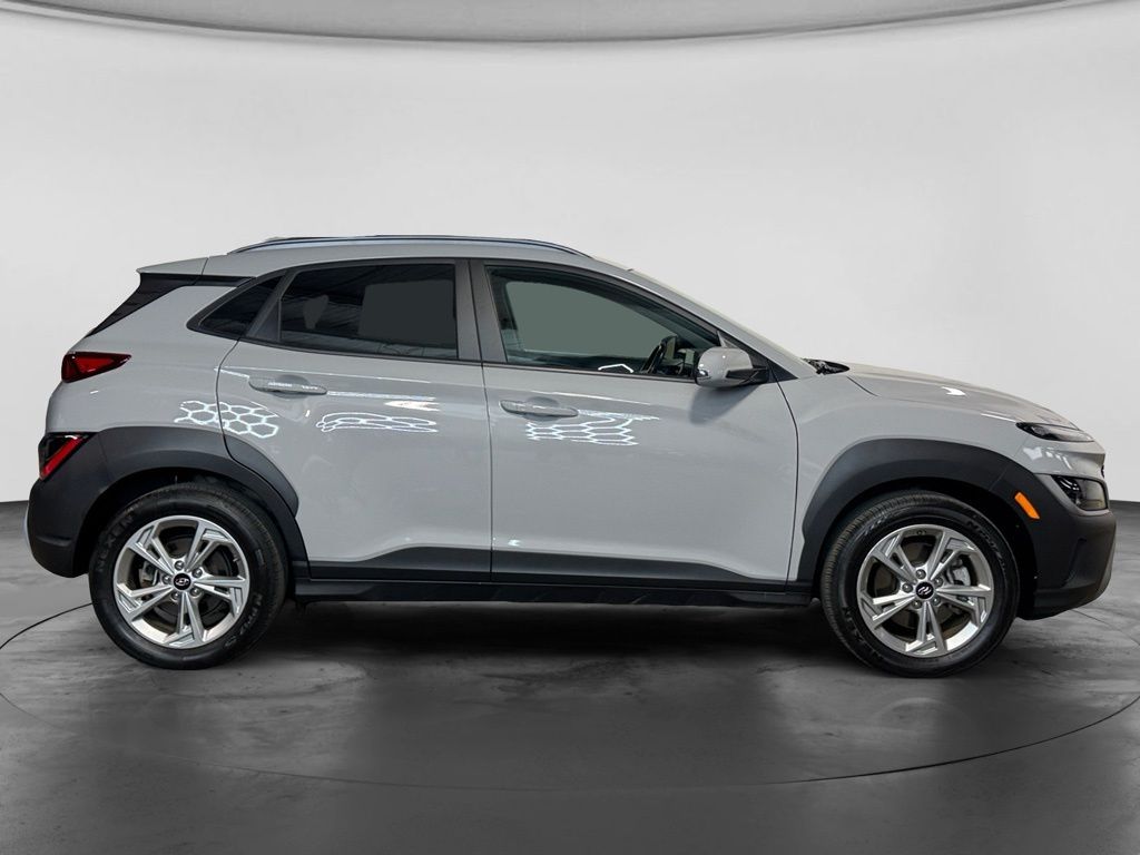 Used 2023 Hyundai Kona SEL SEL Auto AWD