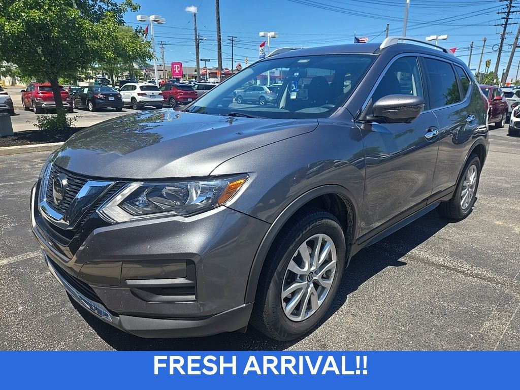 2018 Nissan Rogue SV - Photo 6