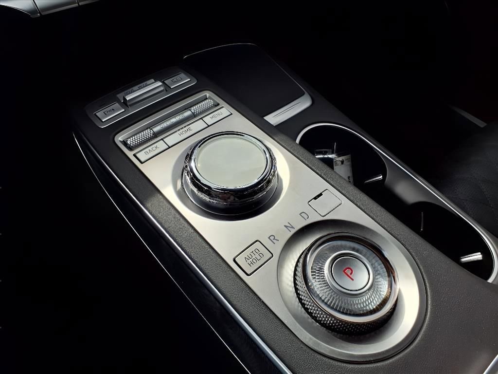 2025 GENESIS GV70 Sport - Photo 19