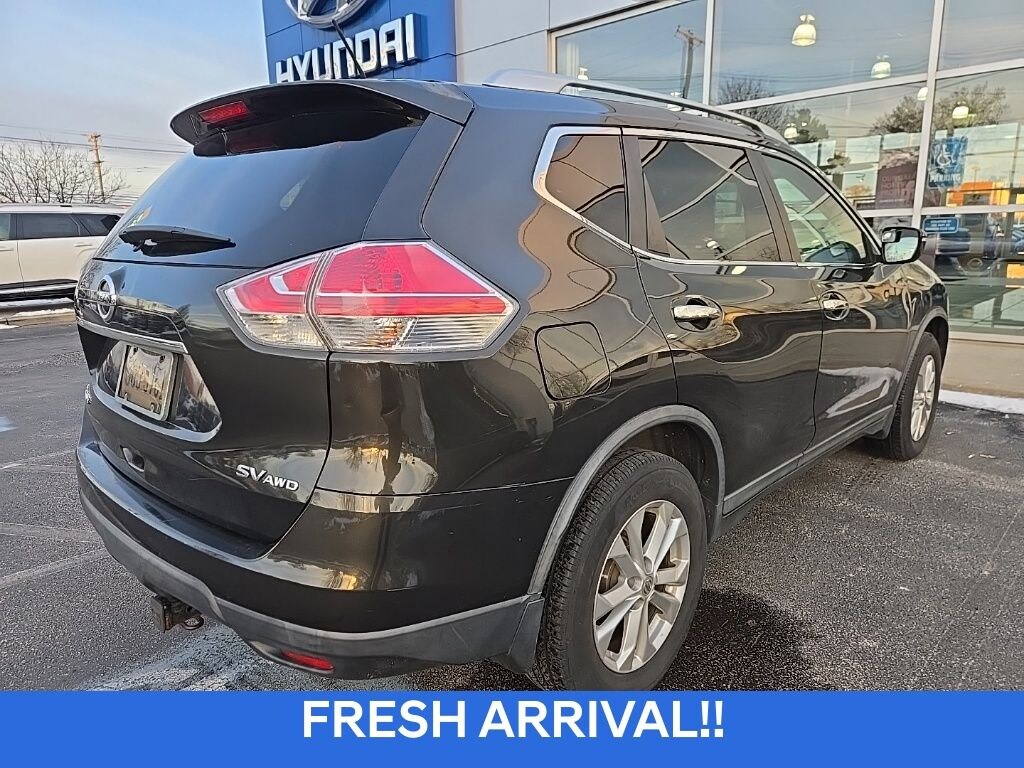 Used 2015 Nissan Rogue SV AWD SV
