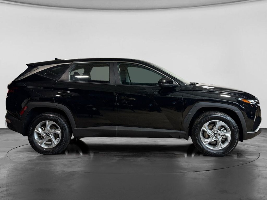 Used 2023 Hyundai Tucson SE SE AWD