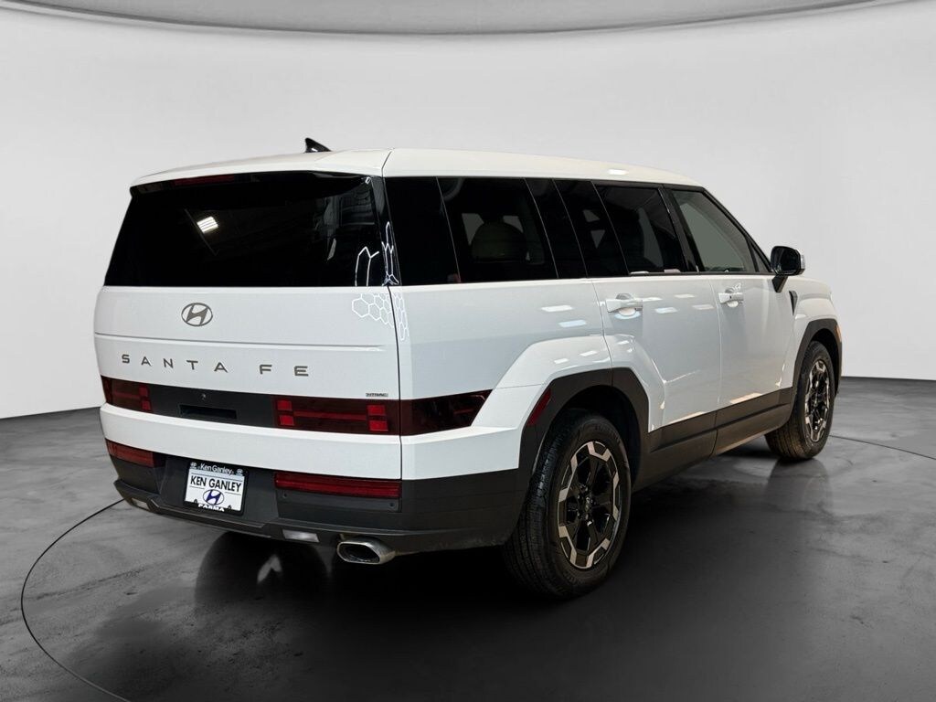 Used 2024 Hyundai Santa Fe SE SE AWD