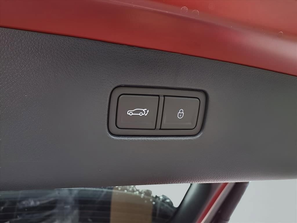 2026 GENESIS GV70 Advanced - Photo 8