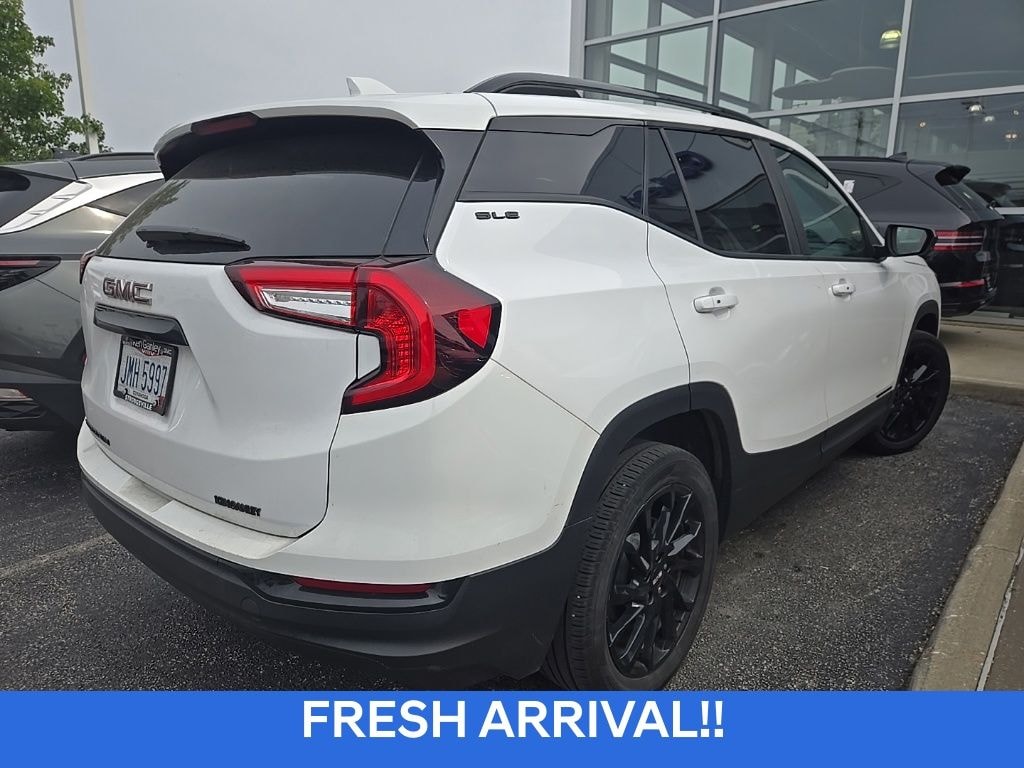 Used 2024 GMC Terrain SLE FWD SLE