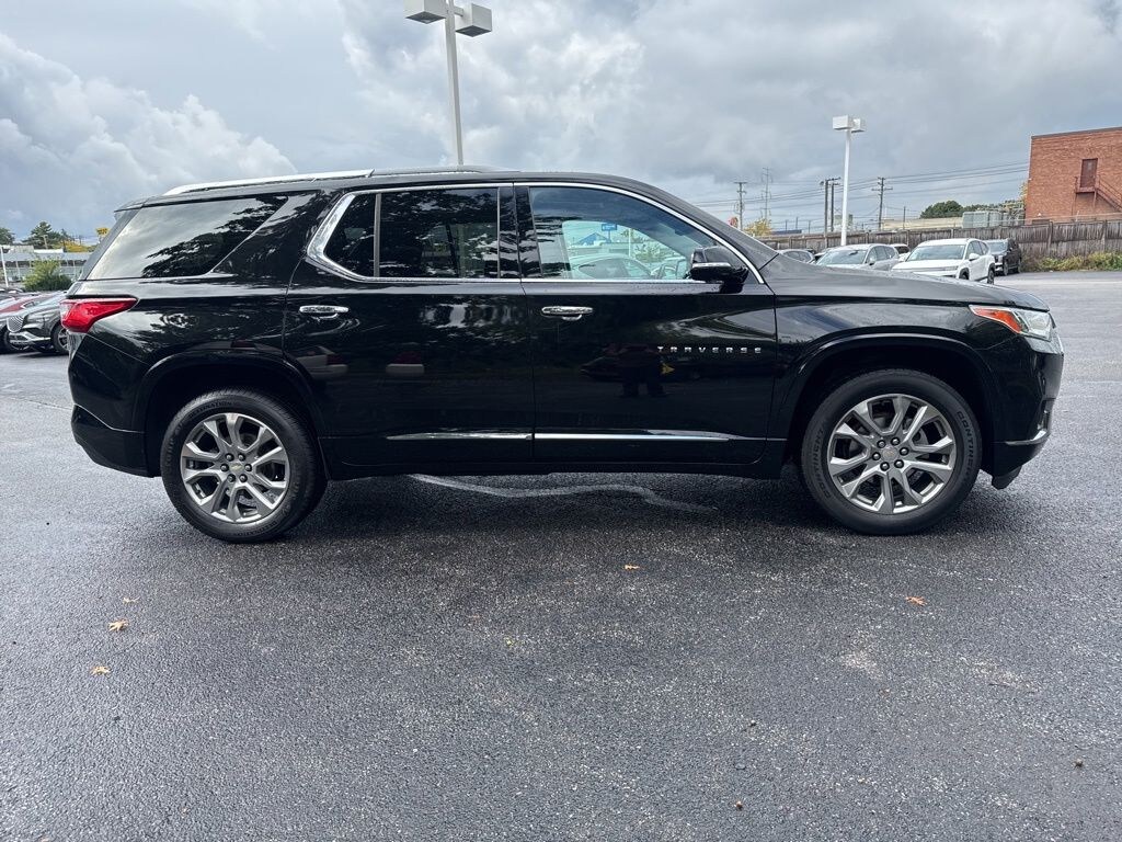 Used 2018 Chevrolet Traverse Premier FWD  Premier w/1LZ