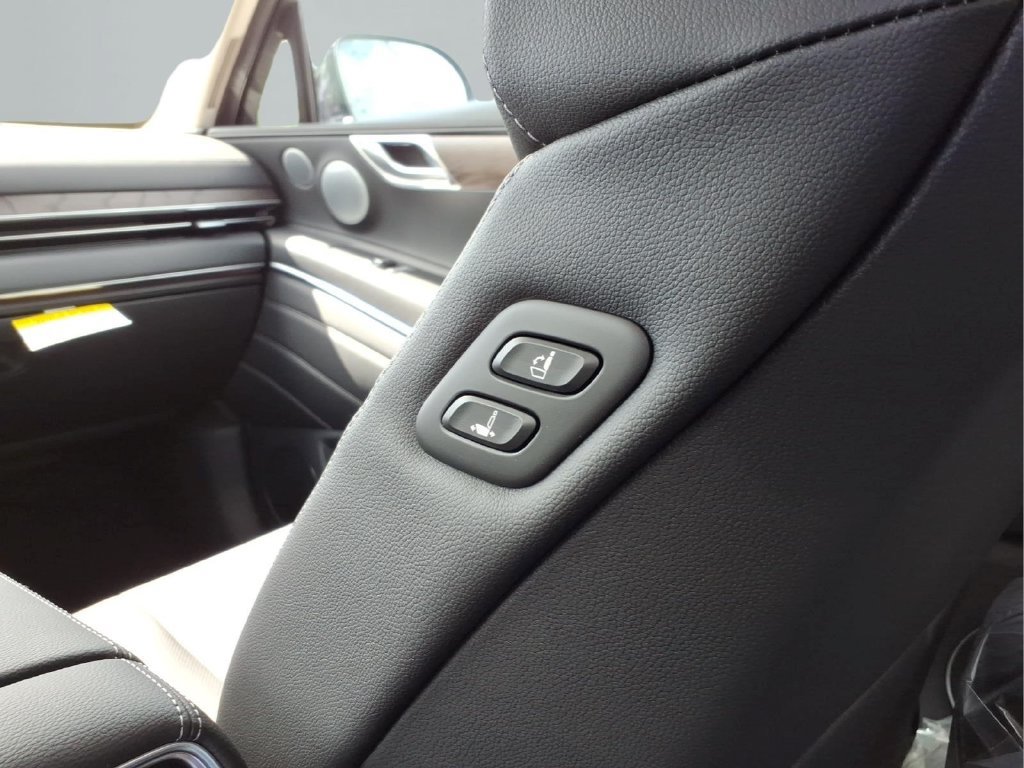 2026 GENESIS GV80 Advanced - Photo 11