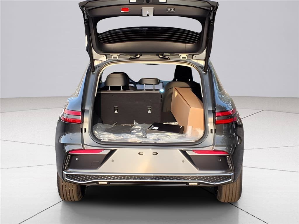 2026 GENESIS GV70 Select - Photo 7