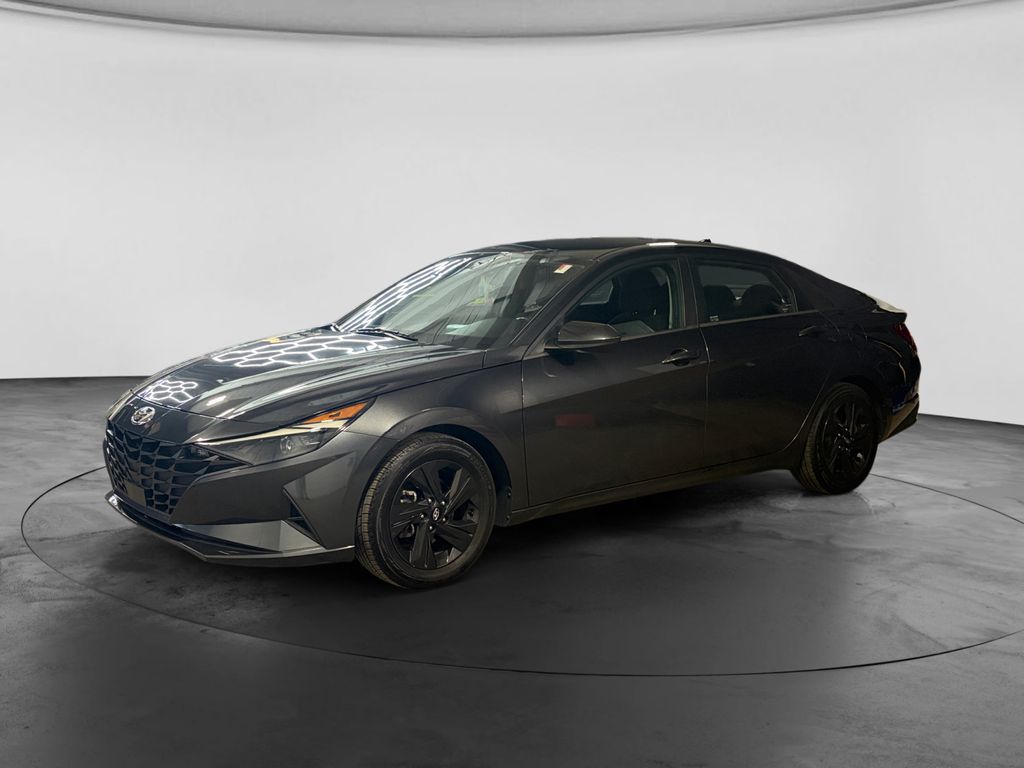 2021 Hyundai Elantra SEL - Photo 10