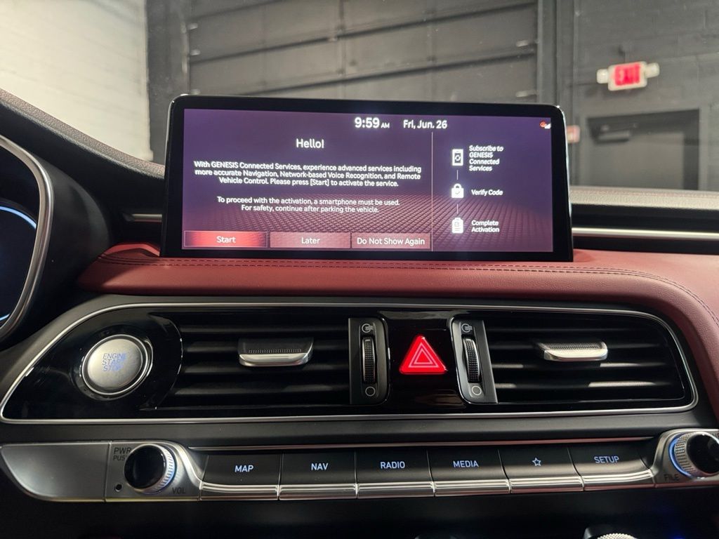 2023 GENESIS G70 Standard - Photo 18