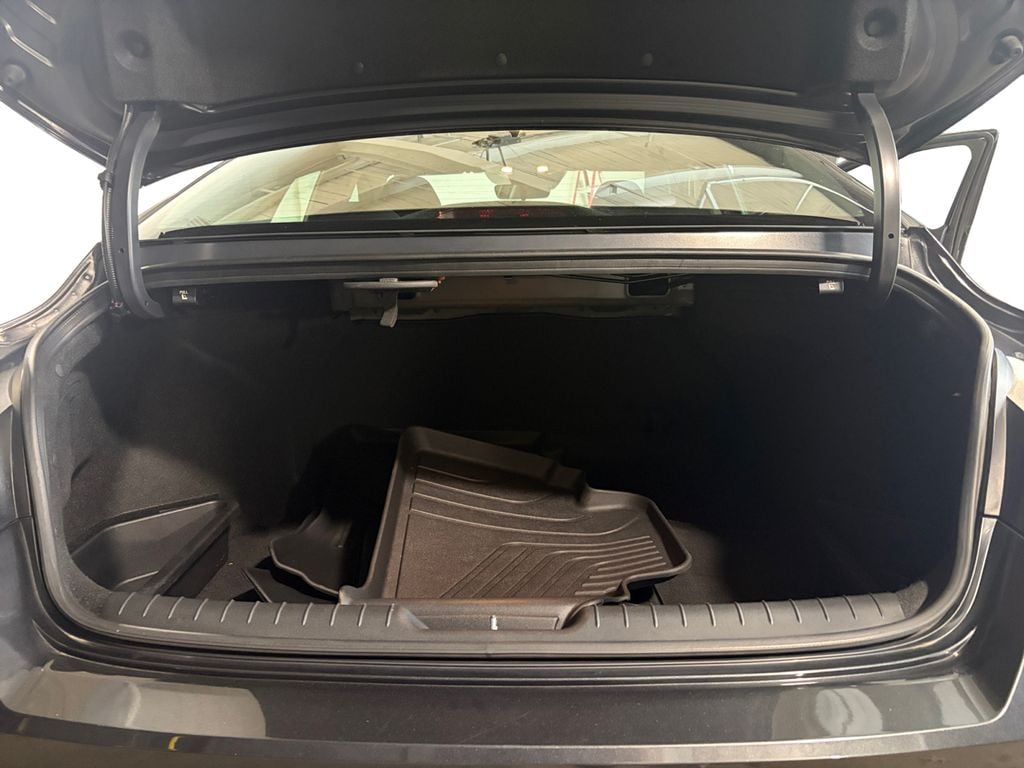 2021 Hyundai Elantra SEL - Photo 21