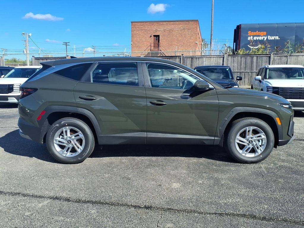 New 2026 Hyundai Tucson SE AWD SUV