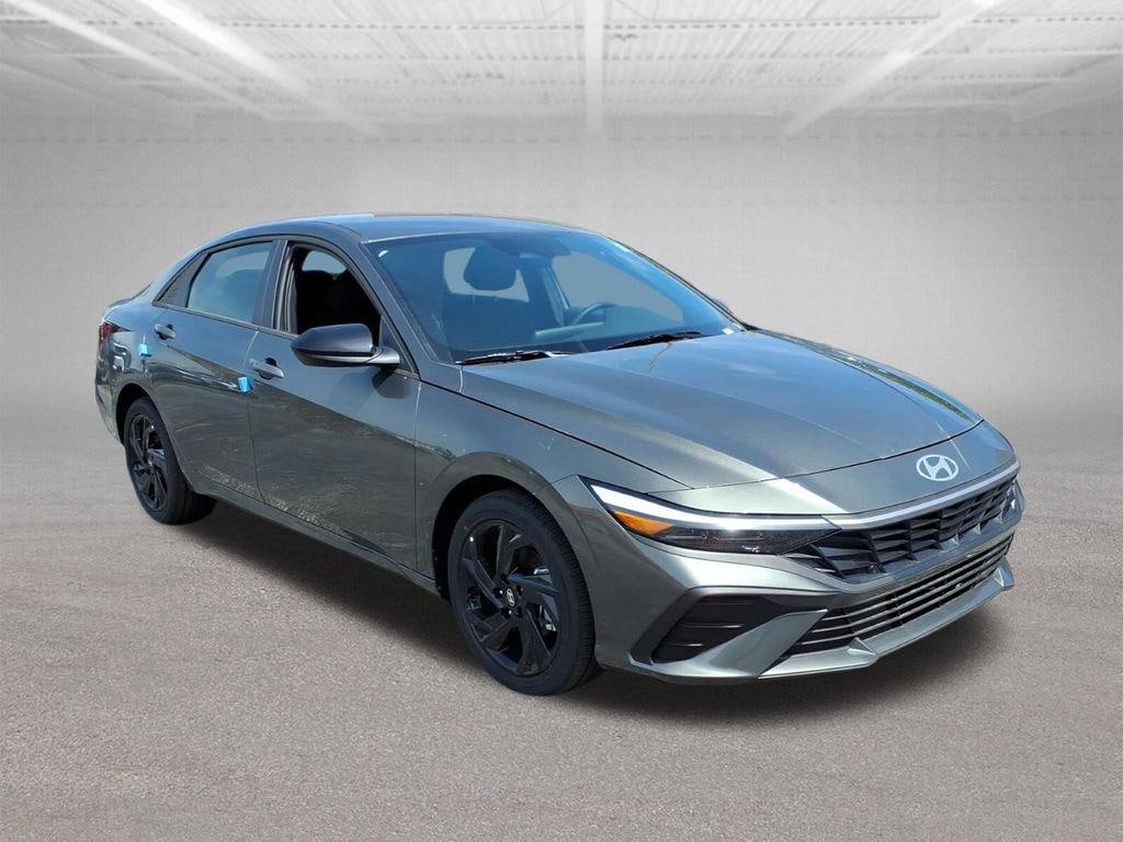 New 2026 Hyundai Elantra Hybrid SEL Sport Sedan