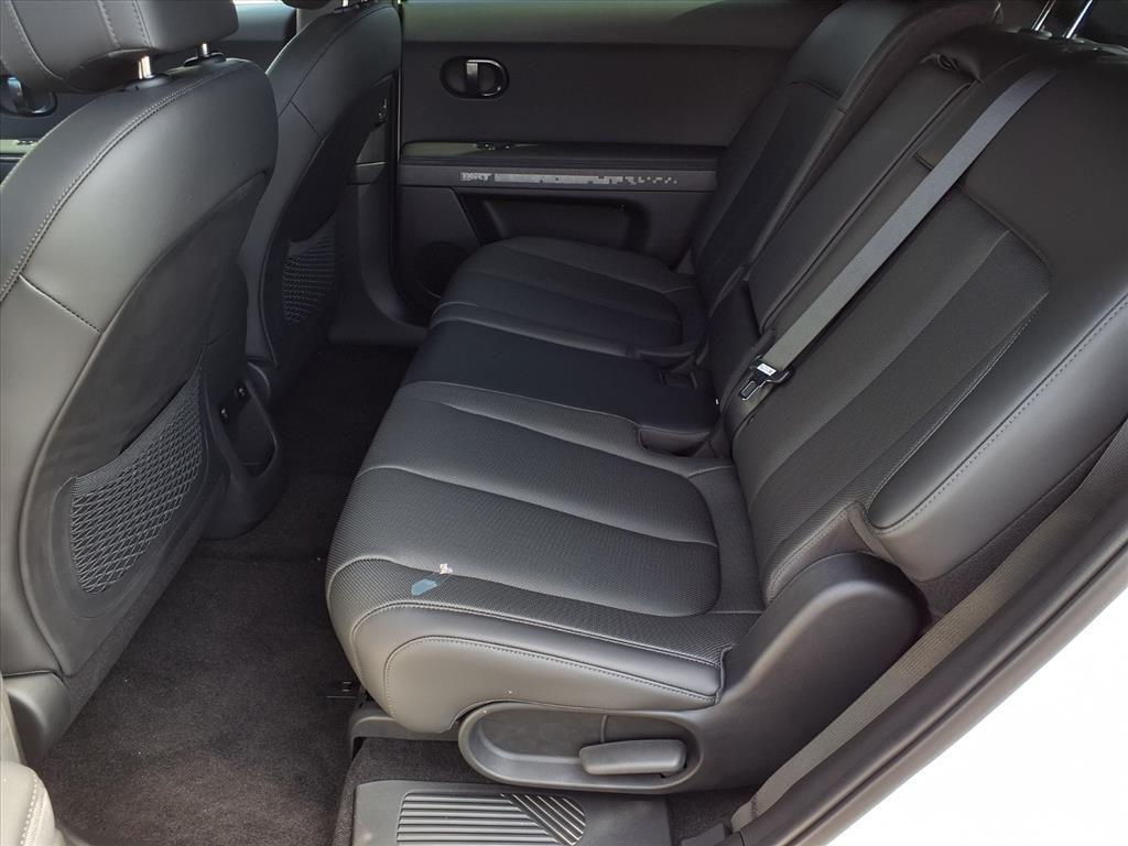 2025 Hyundai IONIQ 5 XRT - Photo 16