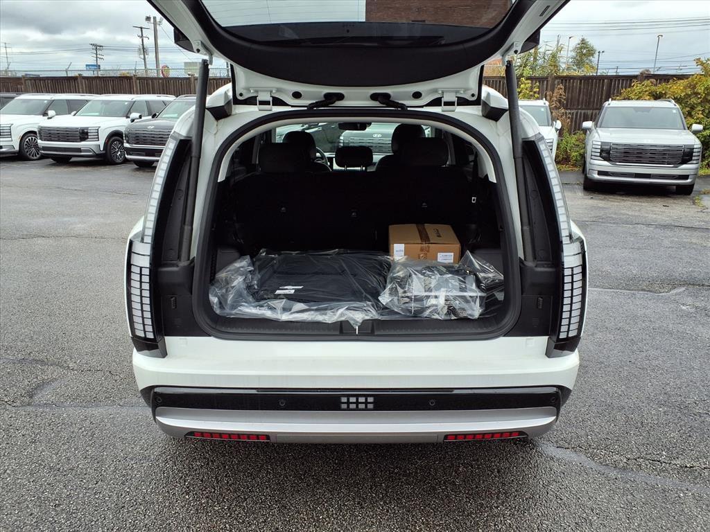 2026 Hyundai IONIQ 9 SEL - Photo 7