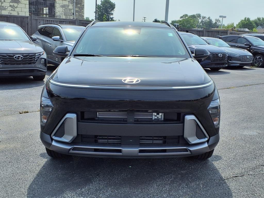 2026 Hyundai Kona SEL photo 2