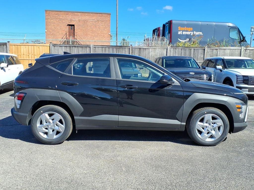 New 2027 Hyundai Kona SE FWD SUV