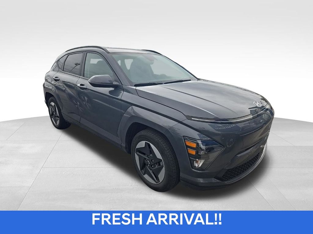 2025 Hyundai Kona Electric SEL's photo