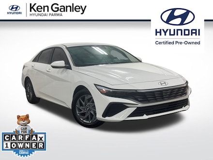 2024 Hyundai Elantra SEL Sedan