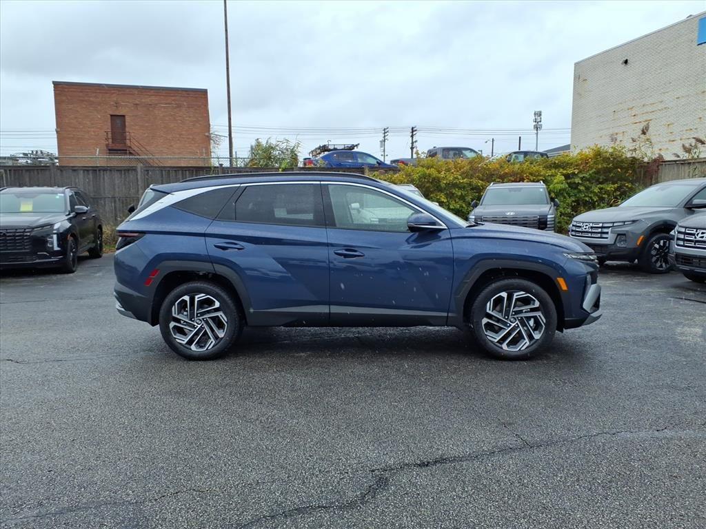 2026 Hyundai Tucson Limited photo 2