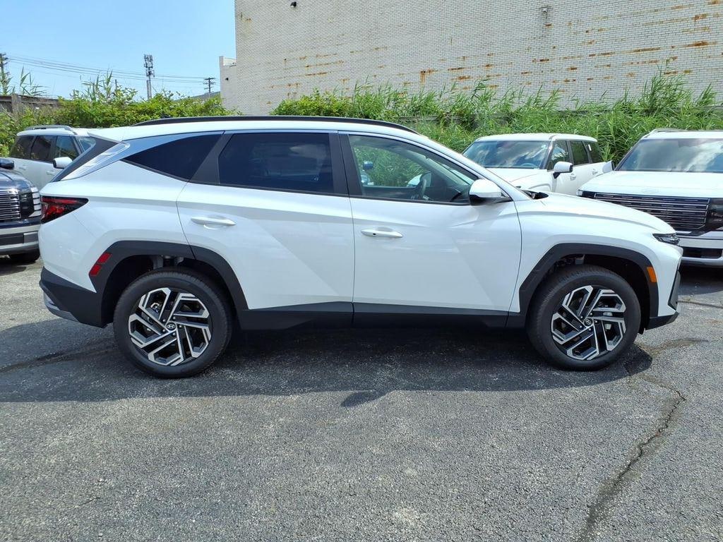New 2026 Hyundai Tucson SEL Plus AWD SUV