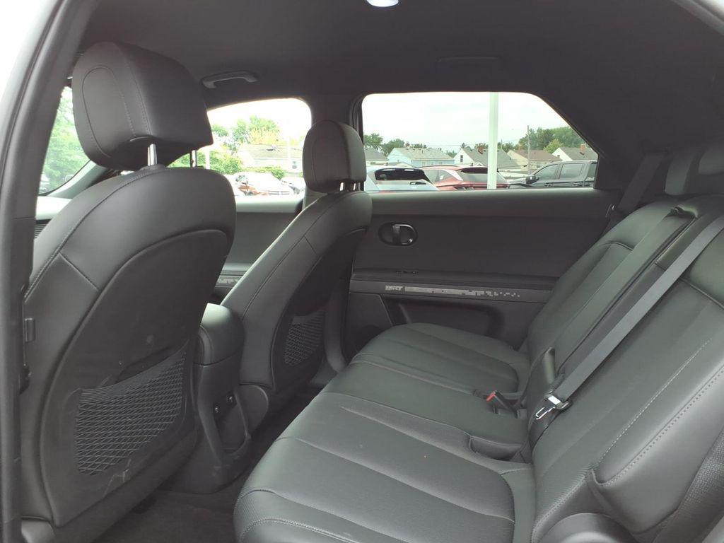 2025 Hyundai IONIQ 5 XRT - Photo 14