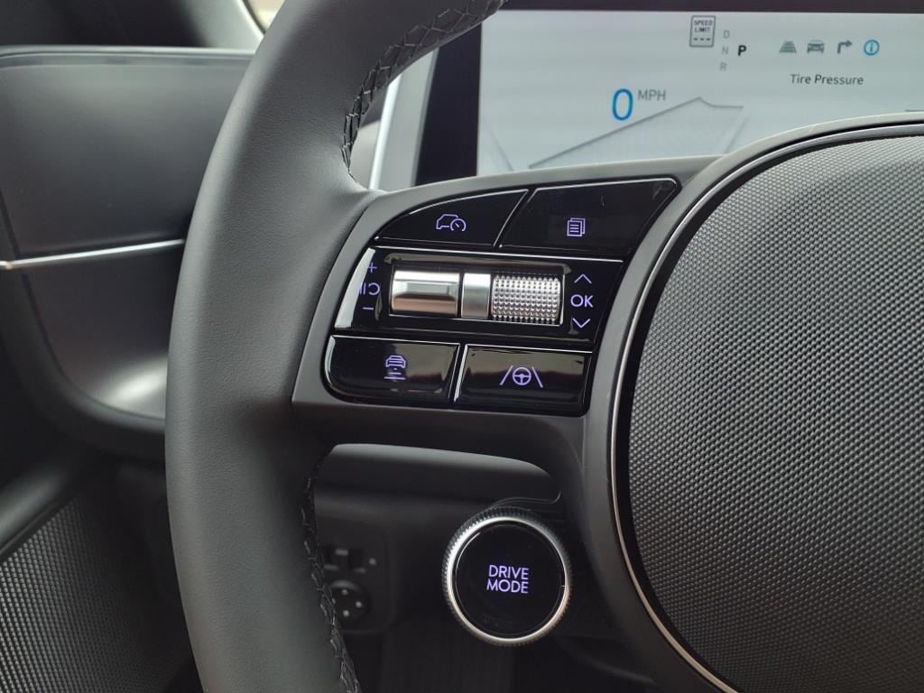 2025 Hyundai IONIQ 6 SE - Photo 23
