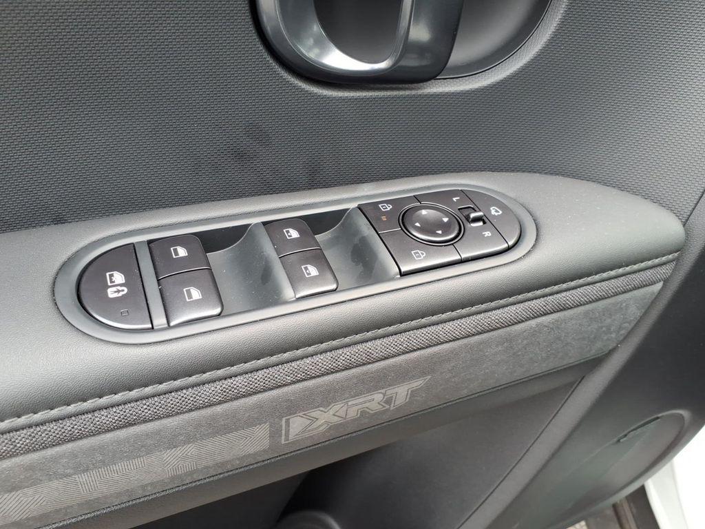2025 Hyundai IONIQ 5 XRT - Photo 15