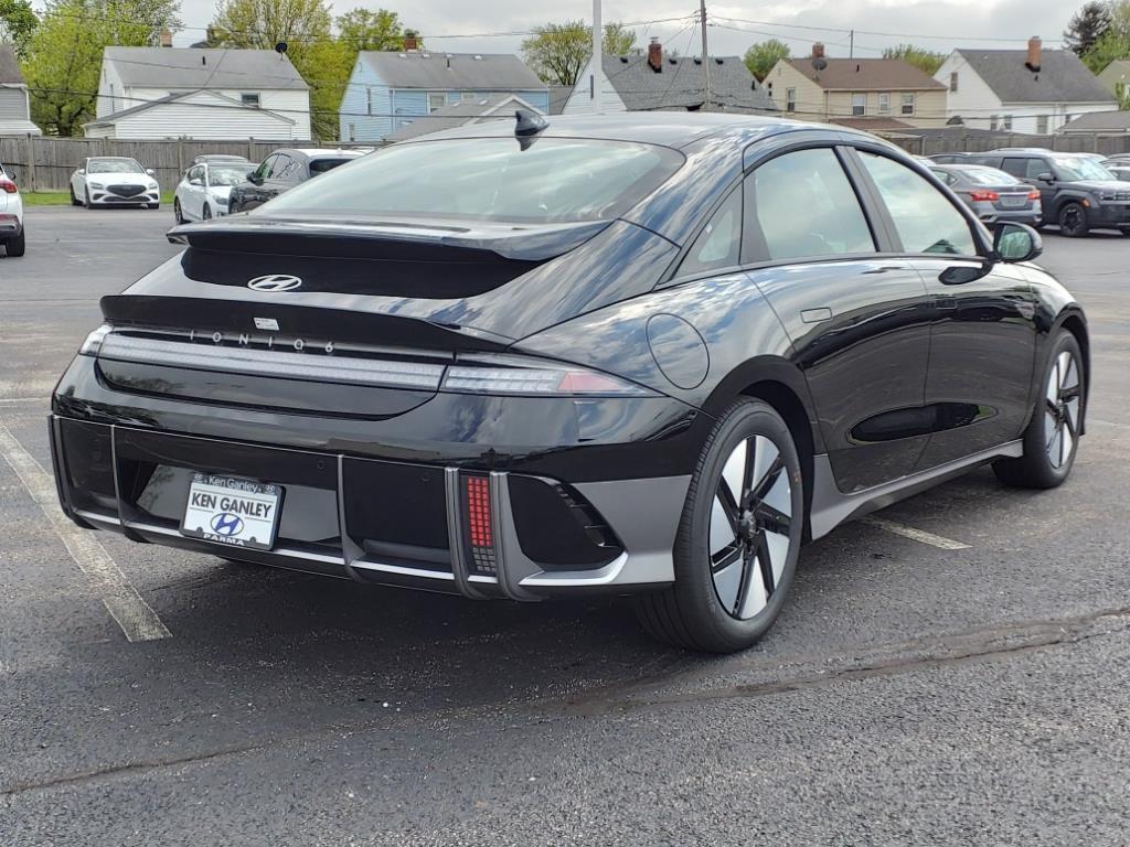2025 Hyundai IONIQ 6 SE - Photo 9