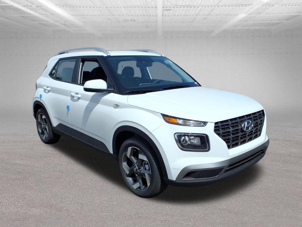 New 2026 Hyundai Venue SEL SUV