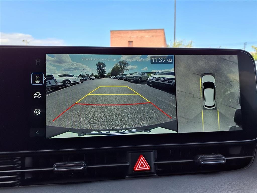 2025 Hyundai IONIQ 5 XRT - Photo 17