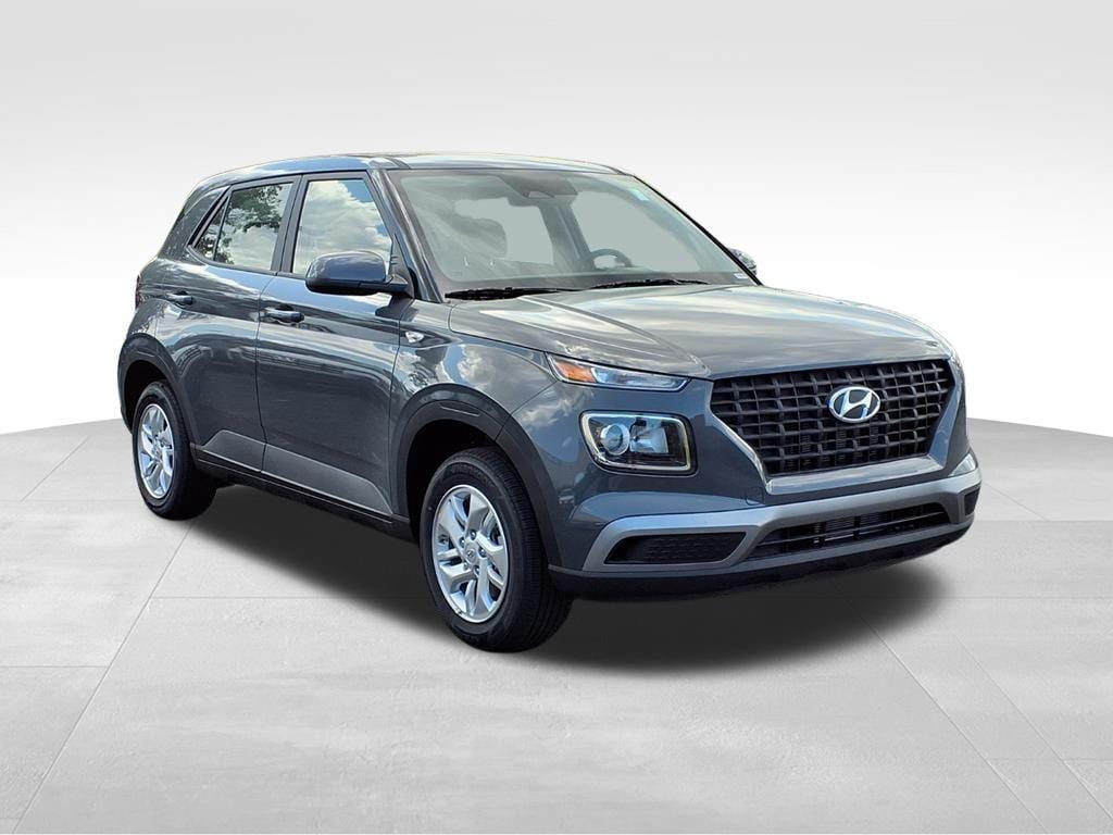 2025 Hyundai Venue SE