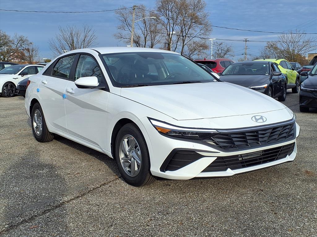 2026 Hyundai Elantra 2.0 SE IVT's photo