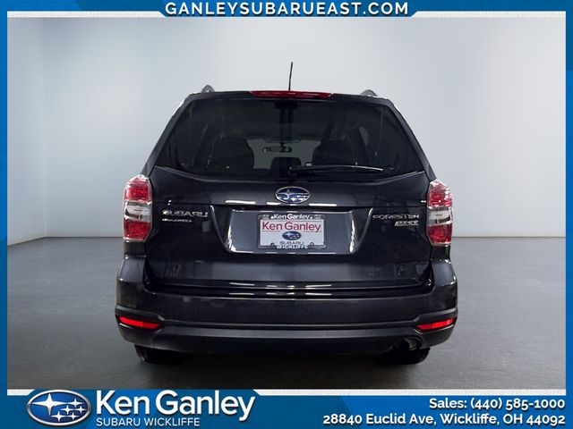 2015 Subaru Forester 2.5i Premium photo 4