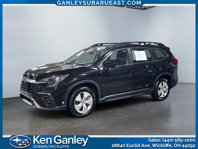 2023 Subaru Ascent Base's photo