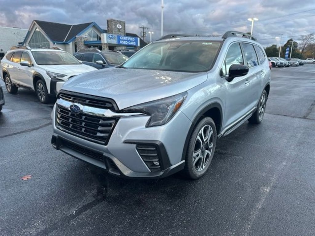 New 2025 Subaru Ascent Limited 7-Passenger SUV