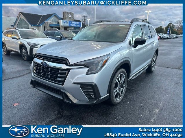 2025 Subaru Ascent Limited 7 Passenger's photo