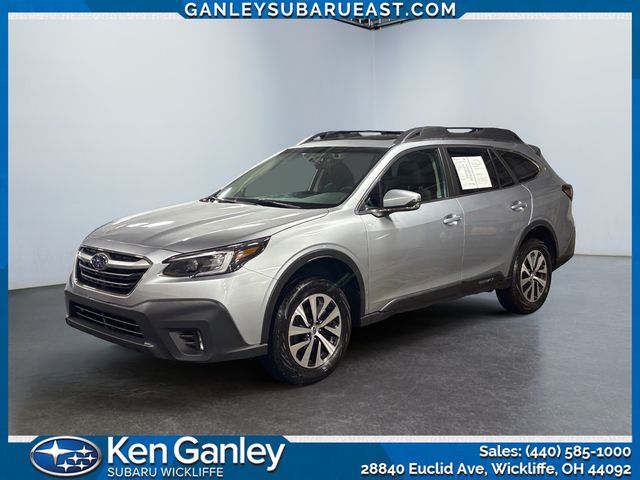 2022 Subaru Outback Premium's photo