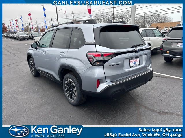 2026 Subaru Forester Premium photo 3