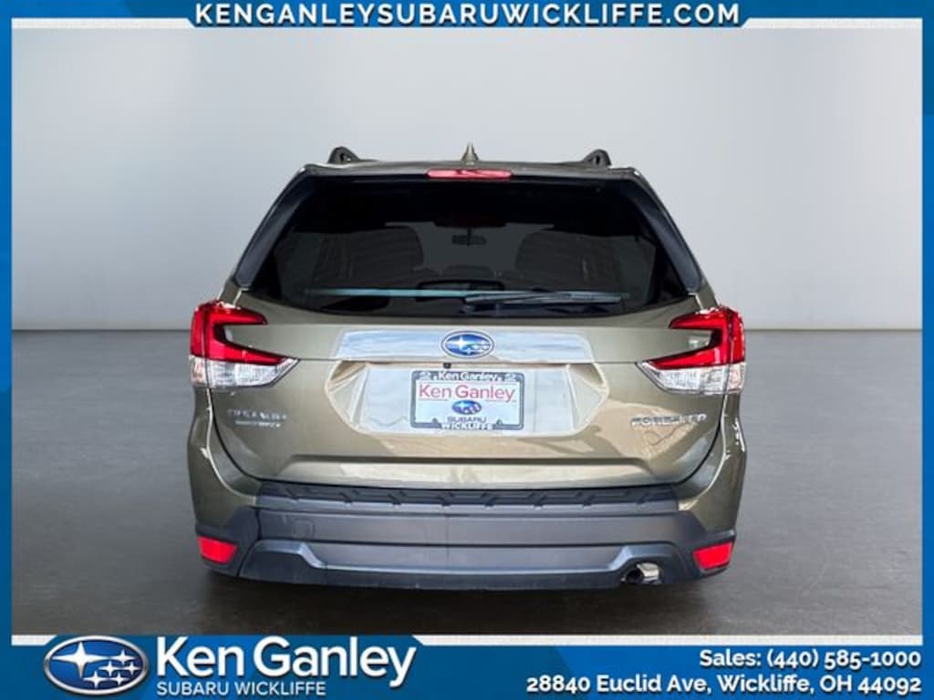 Used 2023 Subaru Forester Premium SUV