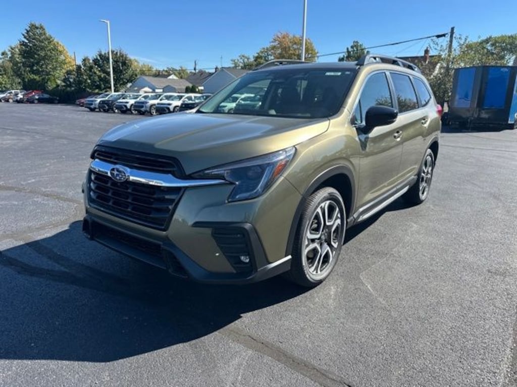 New 2025 Subaru Ascent Limited 7-Passenger SUV