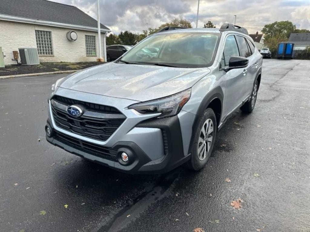 New 2025 Subaru Outback Premium WAGON