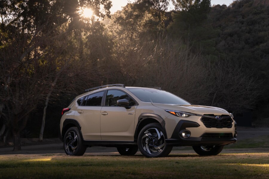 2026-Subaru-CrosstrekHybrid-Limited-SUV-L02%20(1).jpg
