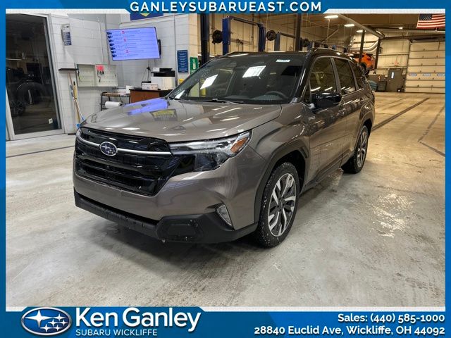 2025 Subaru Forester Touring's photo