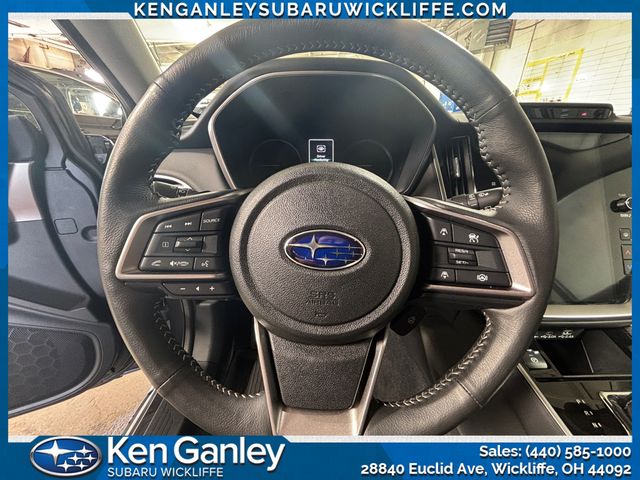 2025 Subaru Outback Limited - Photo 13